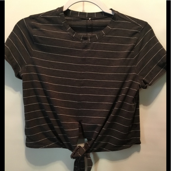 lululemon athletica Tops - LULULEMON Ladies Dark Charcoal Crop Top